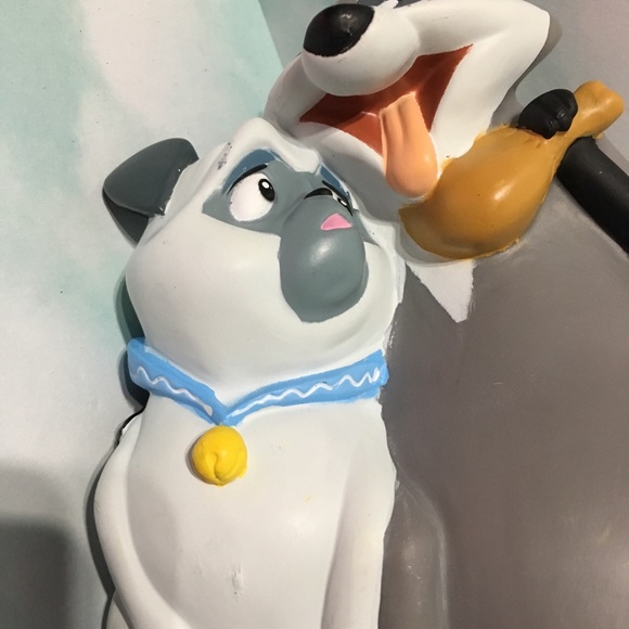 DISNEY POCAHONTAS VTG 90s Meeko & Percy Coin Bank - Picture 4 of 12